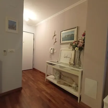 Adria With Underground Parking Апартаменты