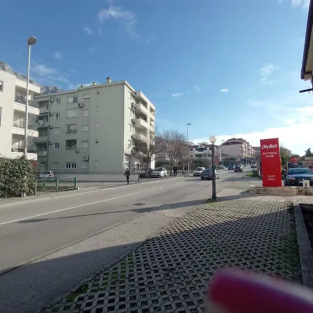 Апартаменты Adria With Underground Parking *