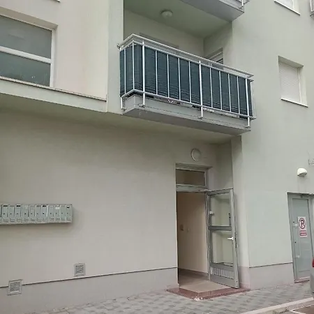 Adria With Underground Parking * 马卡尔斯卡